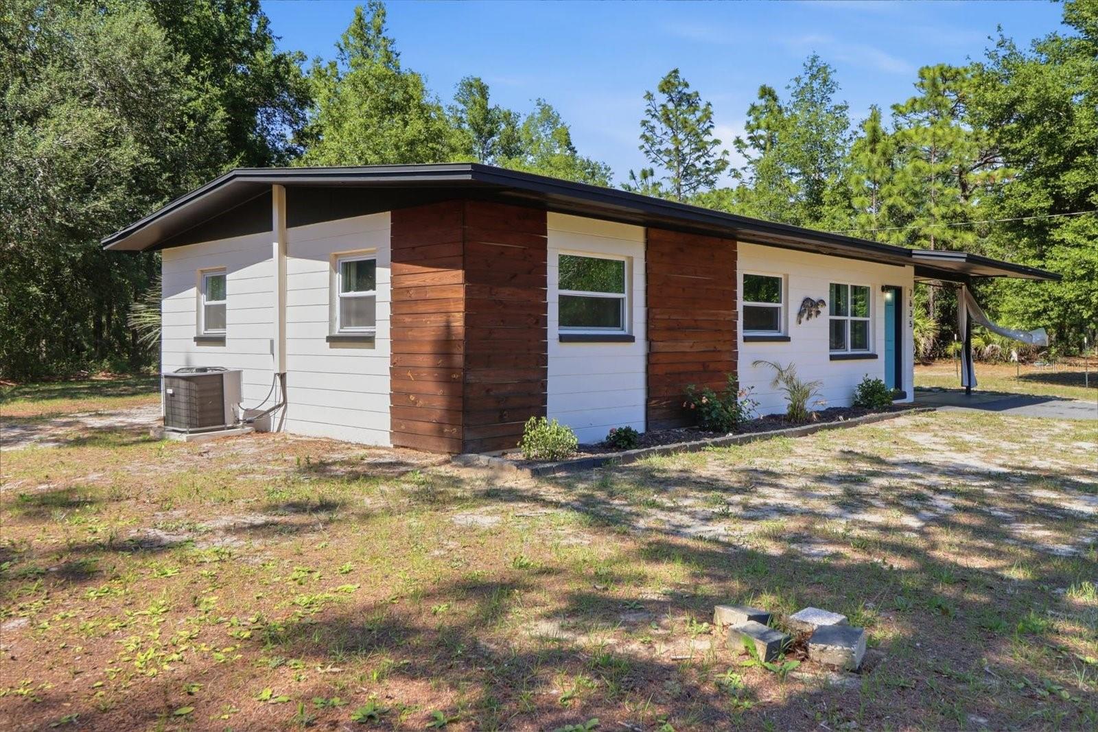 CRYSTAL PARADISE ESTATES UNIT 02 - Residential