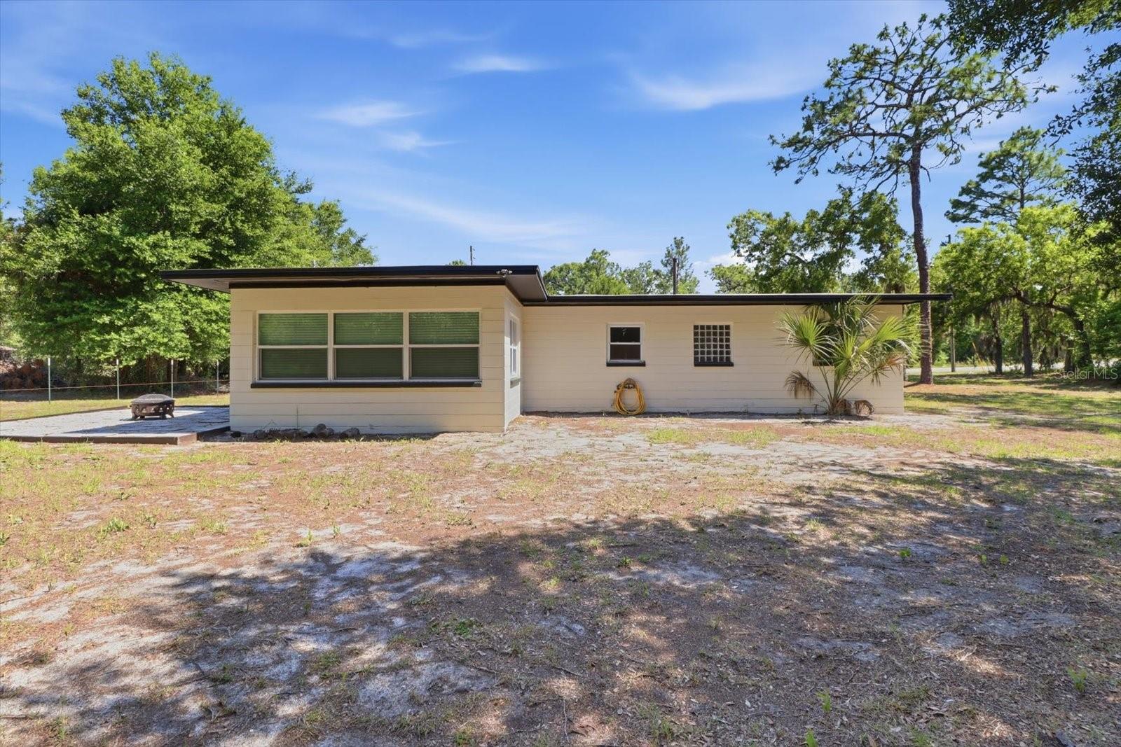 CRYSTAL PARADISE ESTATES UNIT 02 - Residential