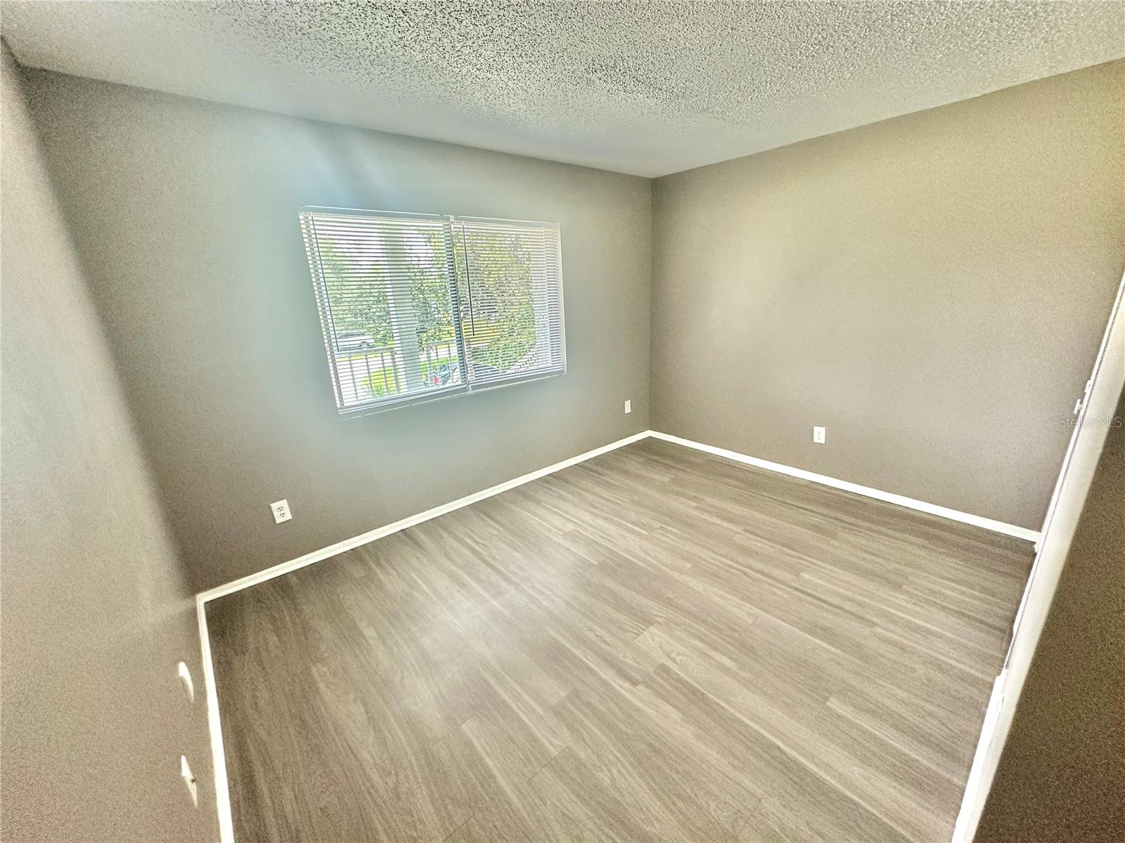 WOODRUFFS SUB FRANK L - Residential Lease