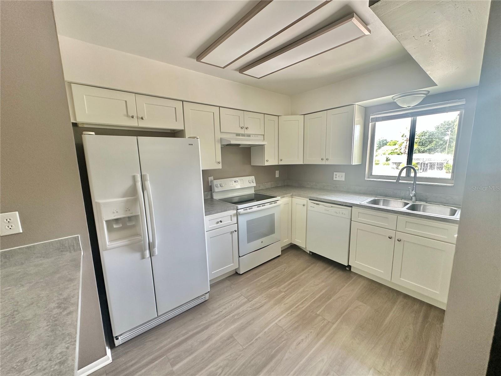WOODRUFFS SUB FRANK L - Residential Lease