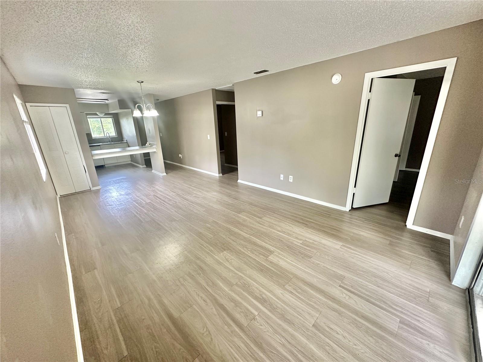 WOODRUFFS SUB FRANK L - Residential Lease