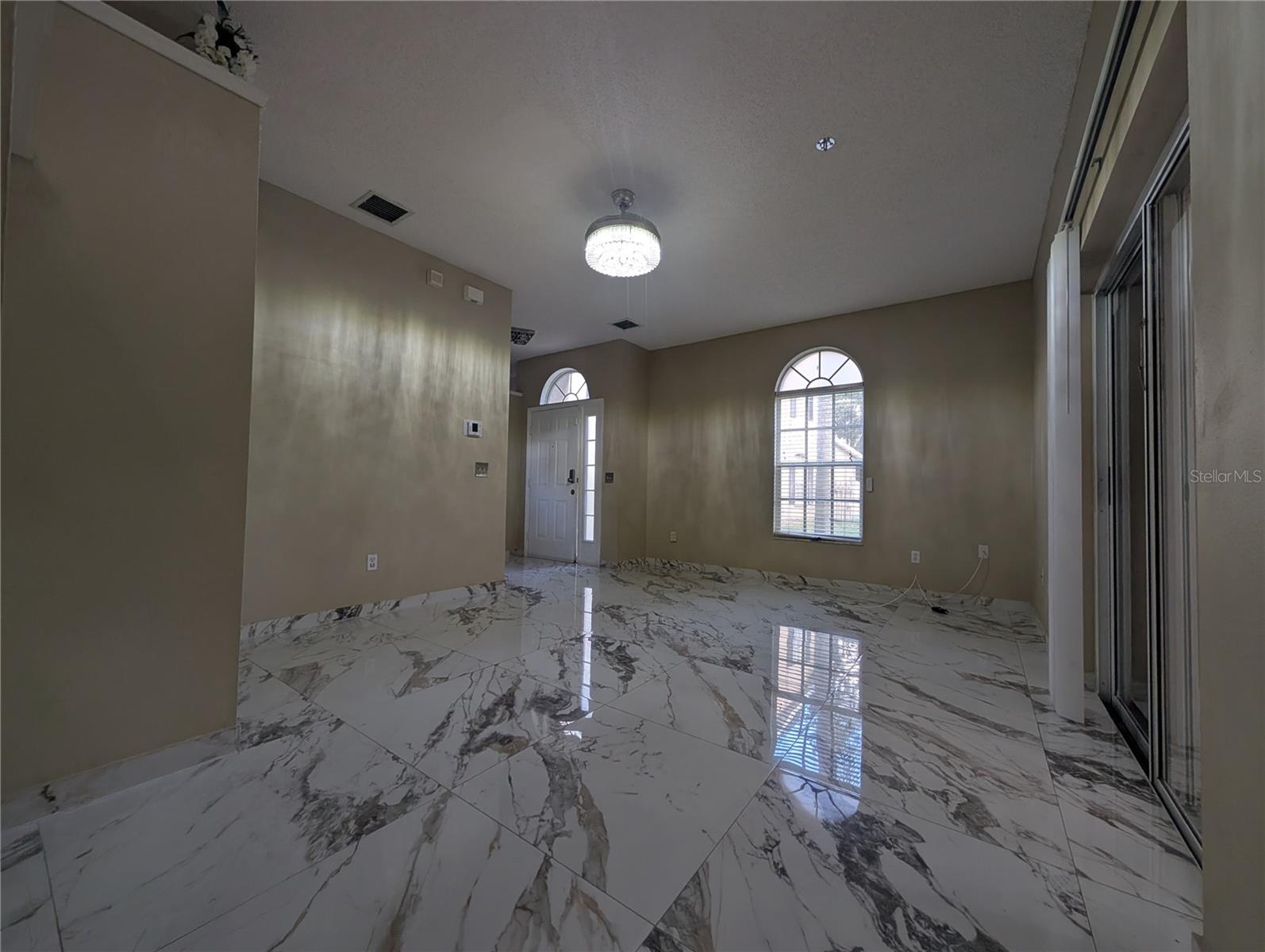 TRAFALGAR SQUARE - Residential Lease