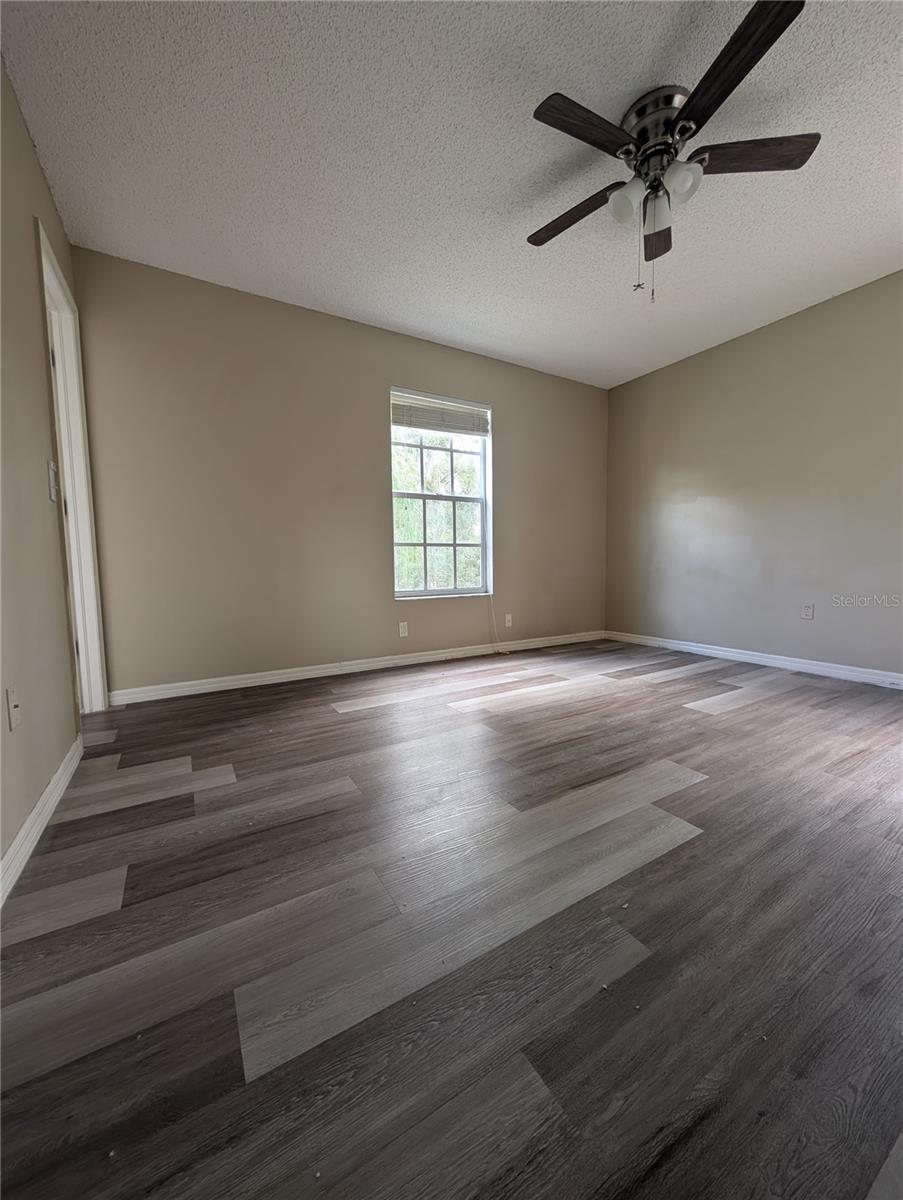TRAFALGAR SQUARE - Residential Lease