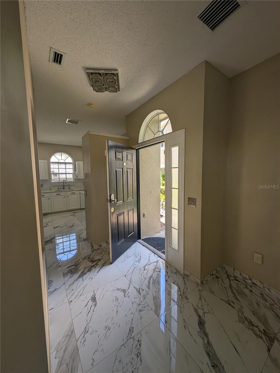 TRAFALGAR SQUARE - Residential Lease