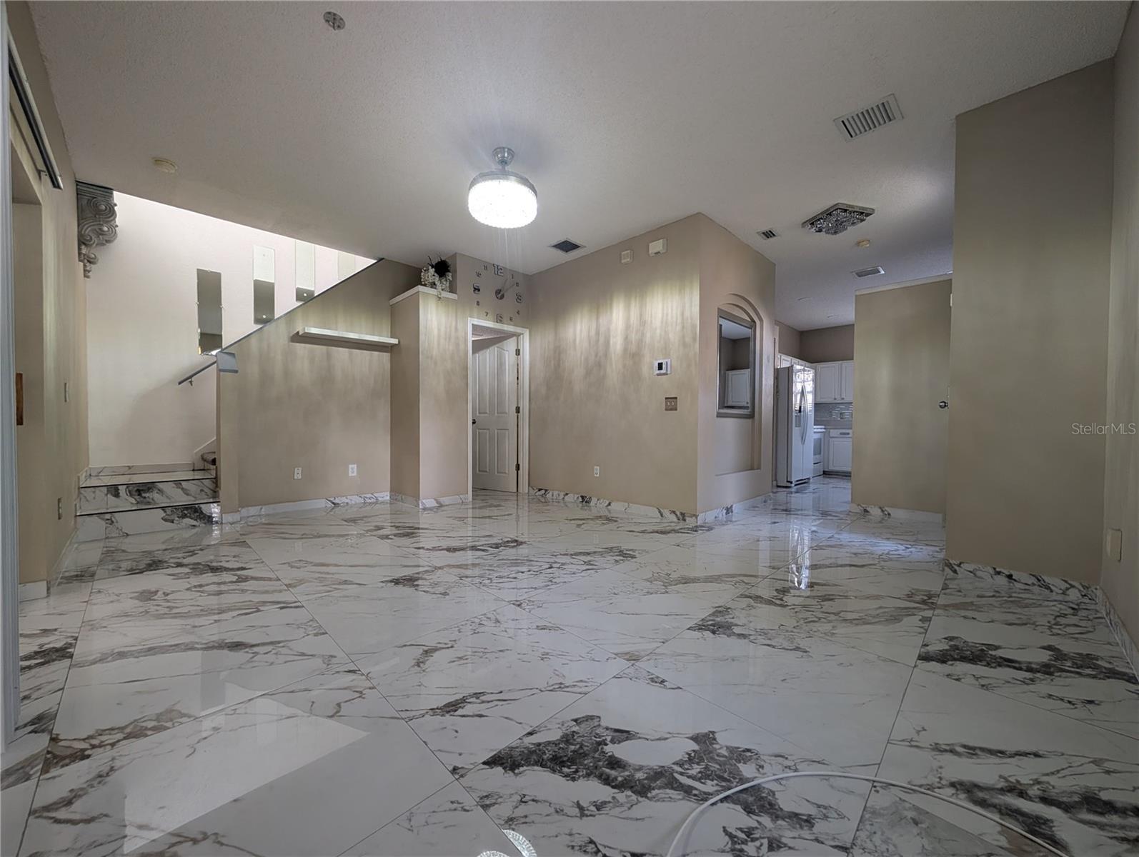 TRAFALGAR SQUARE - Residential Lease