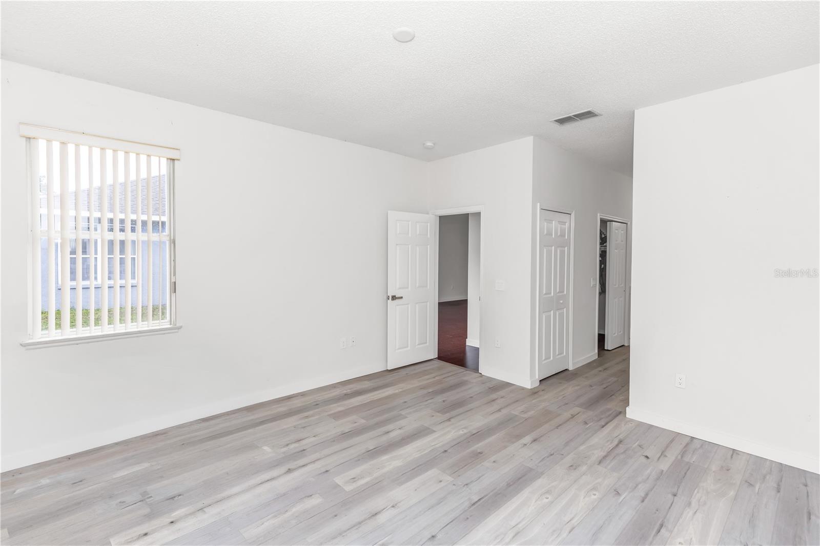 HIDDEN LAKES PH 02 - Residential