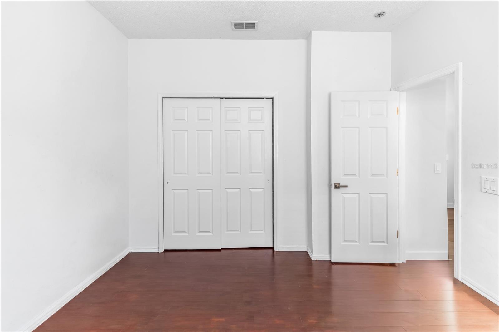 HIDDEN LAKES PH 02 - Residential