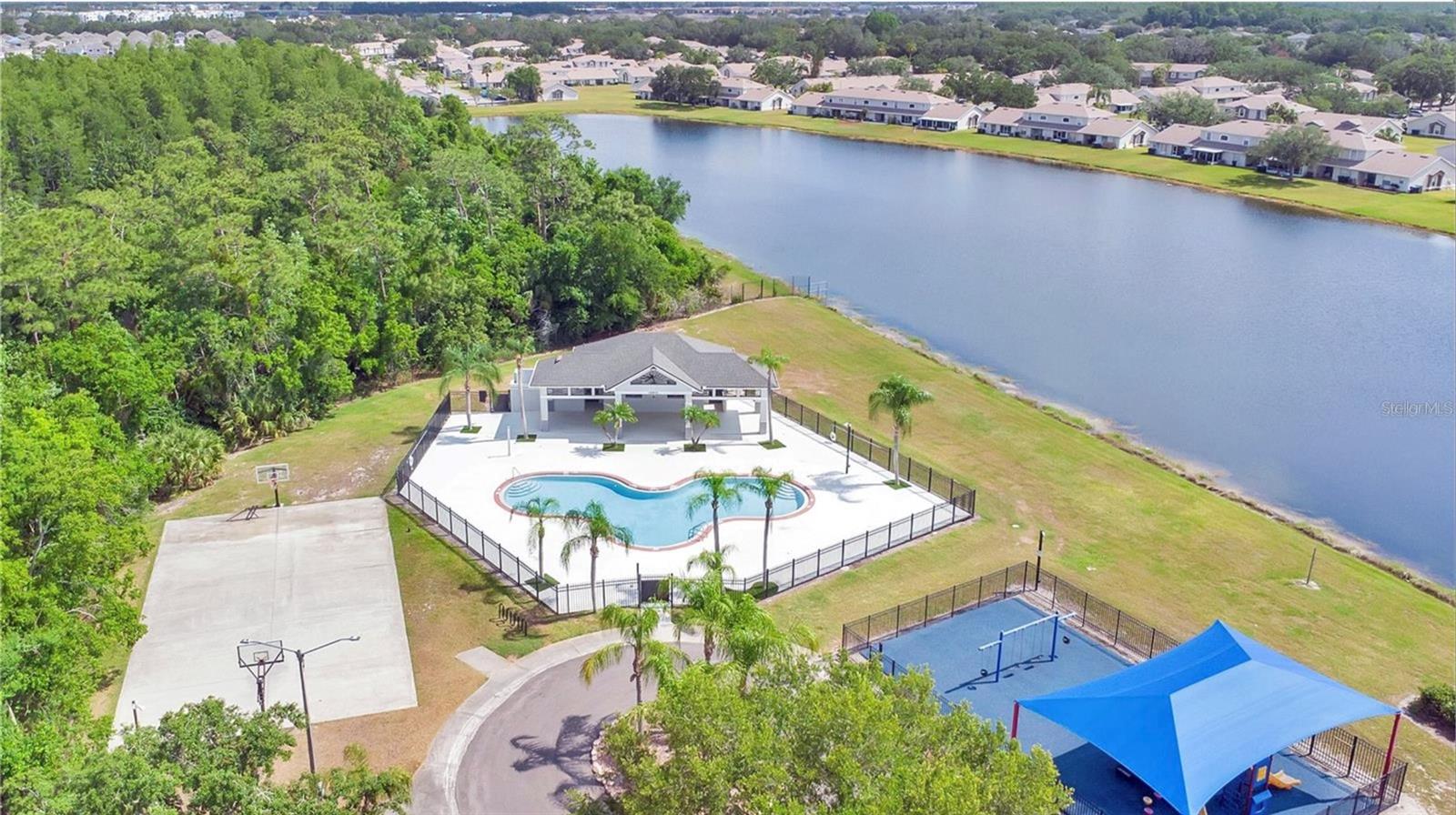 HIDDEN LAKES PH 02 - Residential