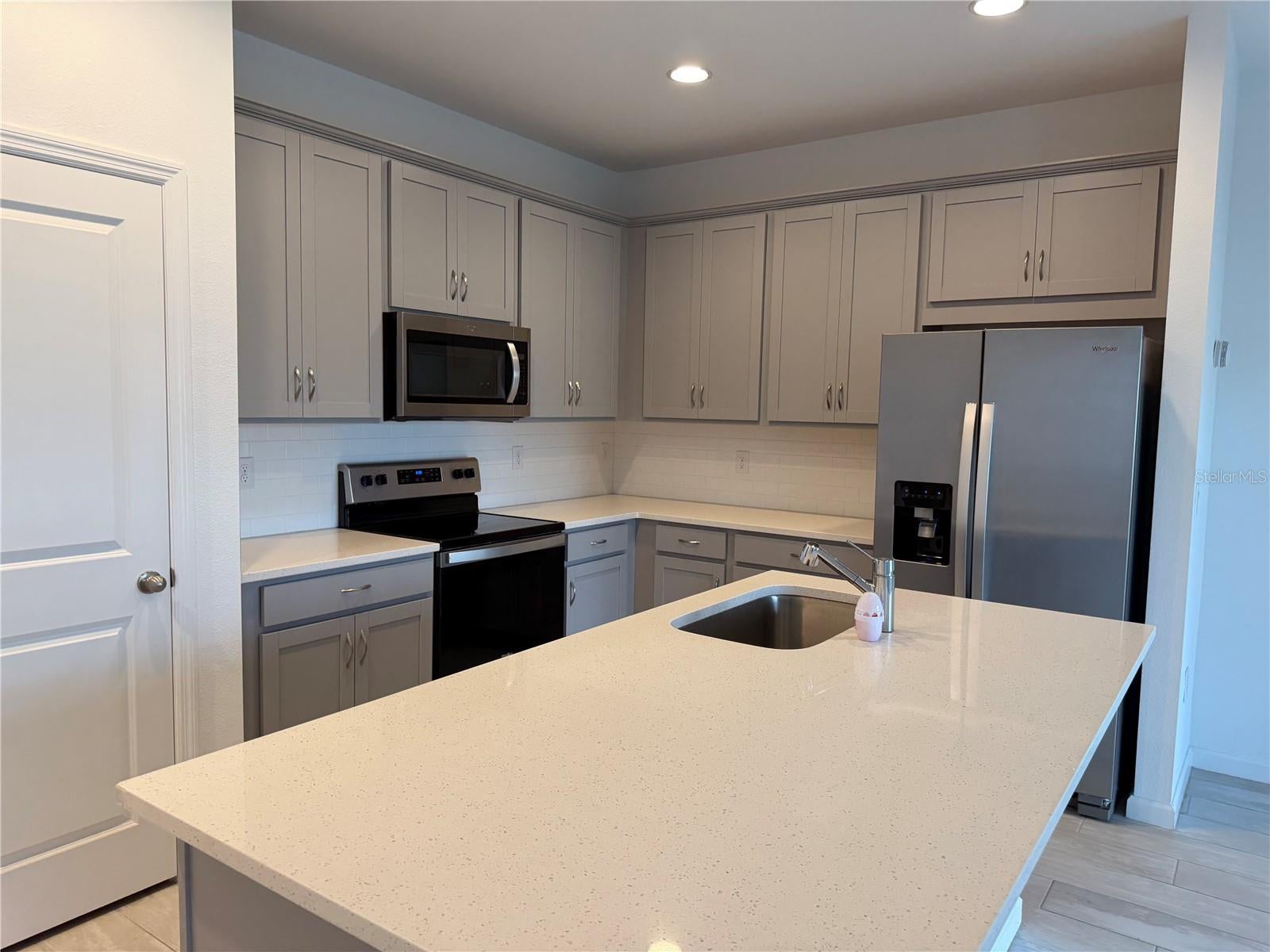 2359 WHITE CEDAR WAY