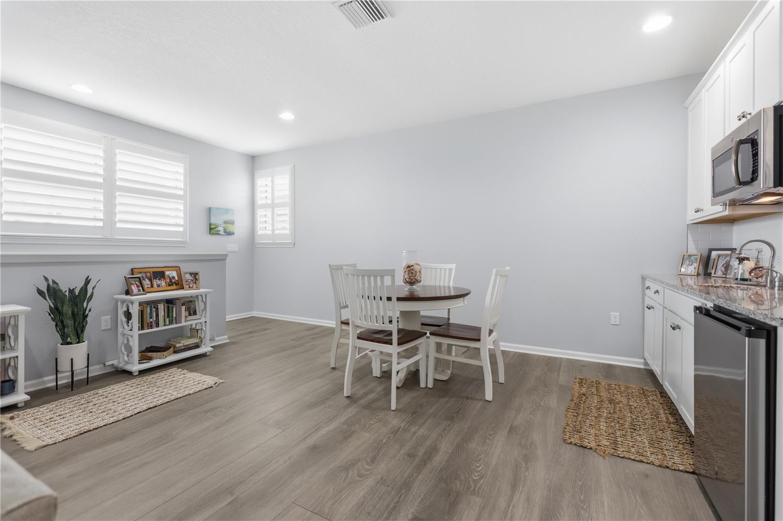 VICTORIA GARDENS PH 8 - Residential