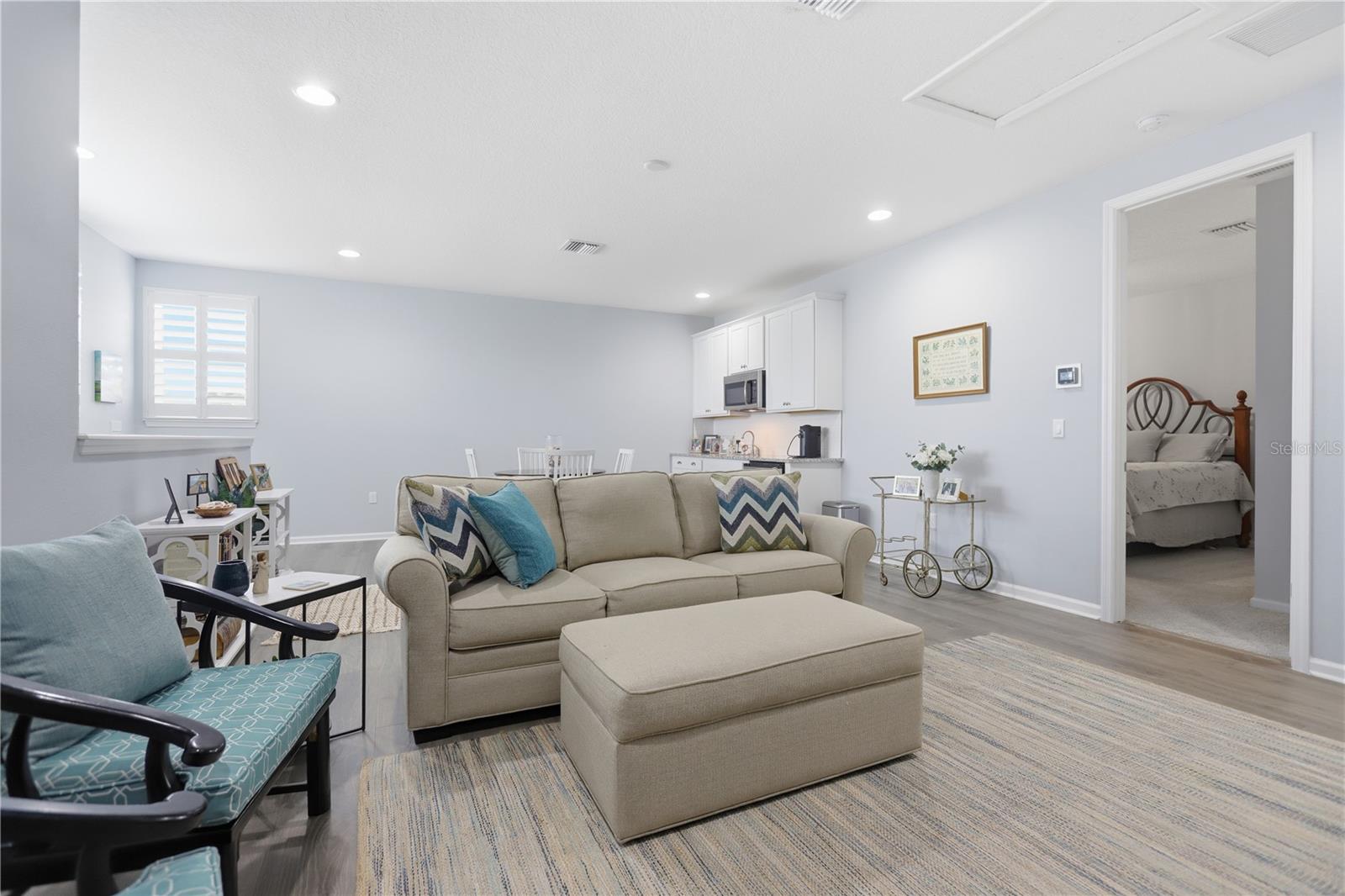 VICTORIA GARDENS PH 8 - Residential