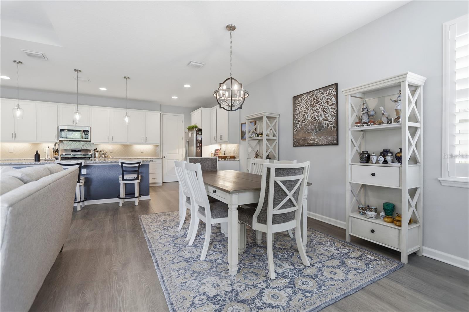 VICTORIA GARDENS PH 8 - Residential