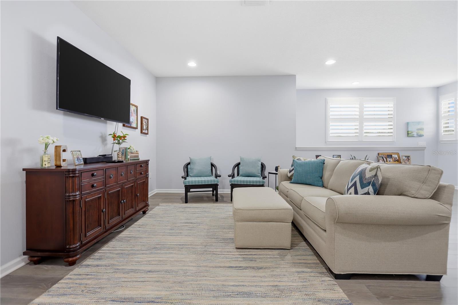 VICTORIA GARDENS PH 8 - Residential