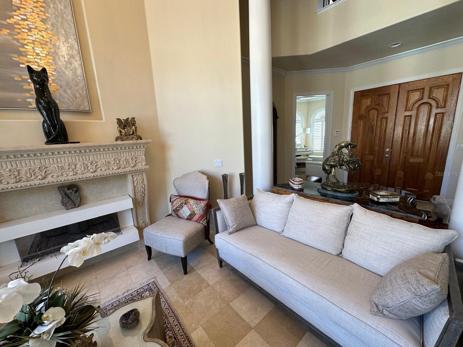 PALM LAKE - Residential