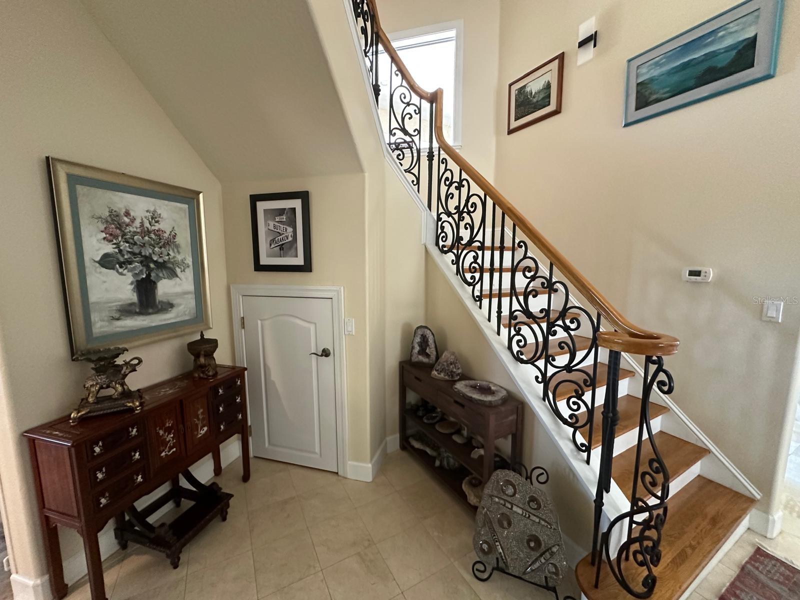 PALM LAKE - Residential