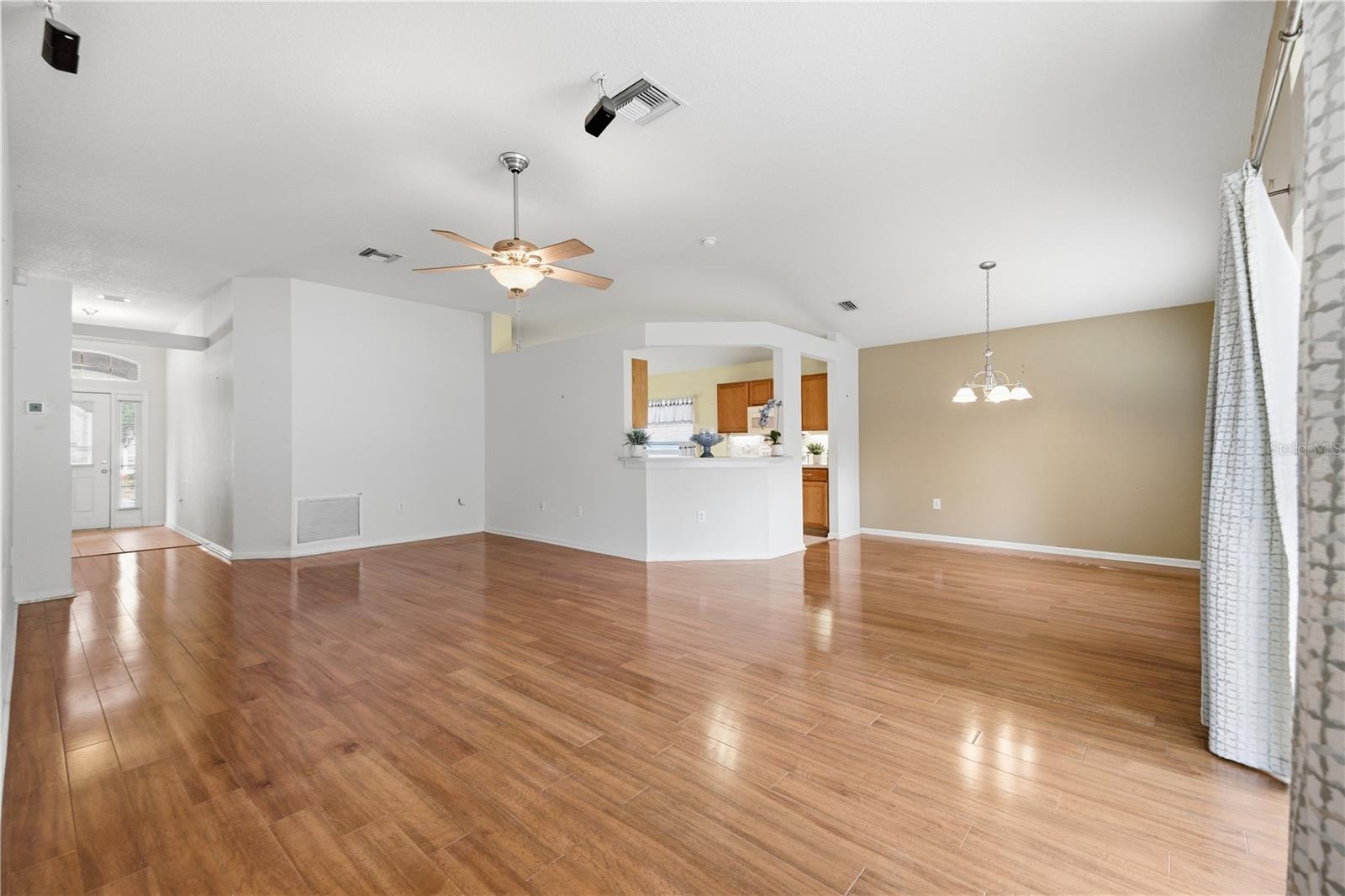 LEXINGTON OAKS VILLAGES 21 & 22 - Residential