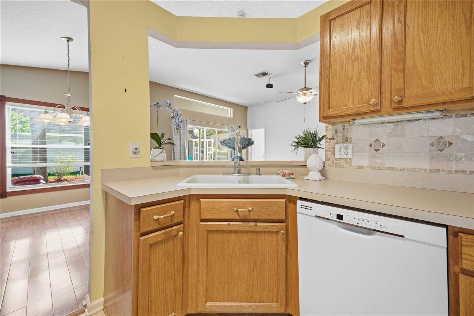 LEXINGTON OAKS VILLAGES 21 & 22 - Residential