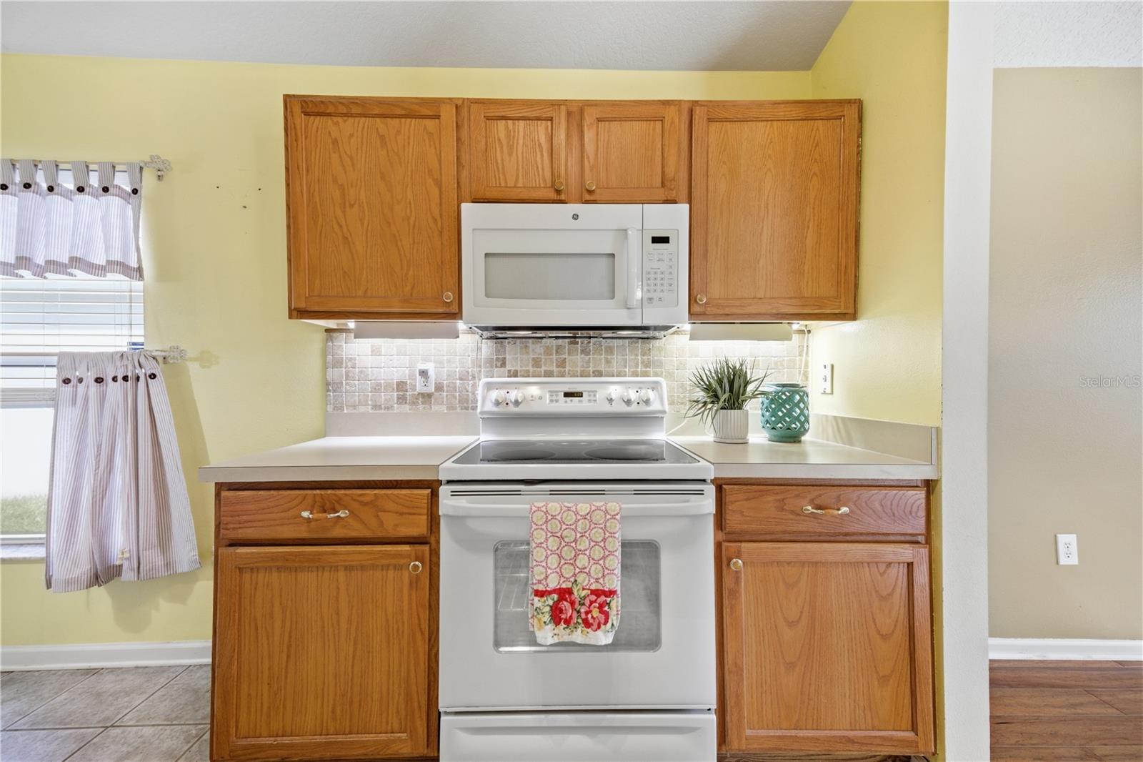 LEXINGTON OAKS VILLAGES 21 & 22 - Residential