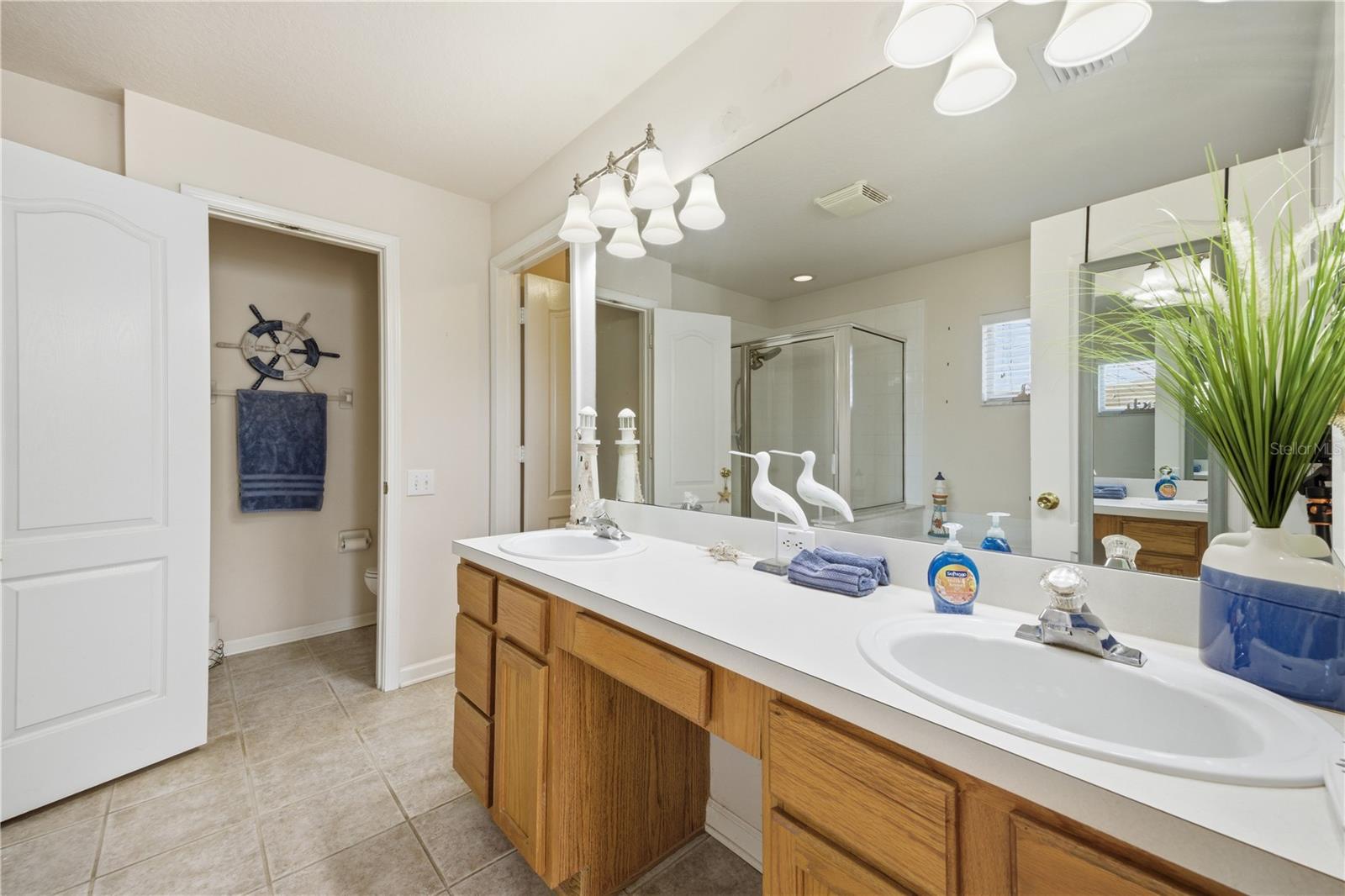 LEXINGTON OAKS VILLAGES 21 & 22 - Residential