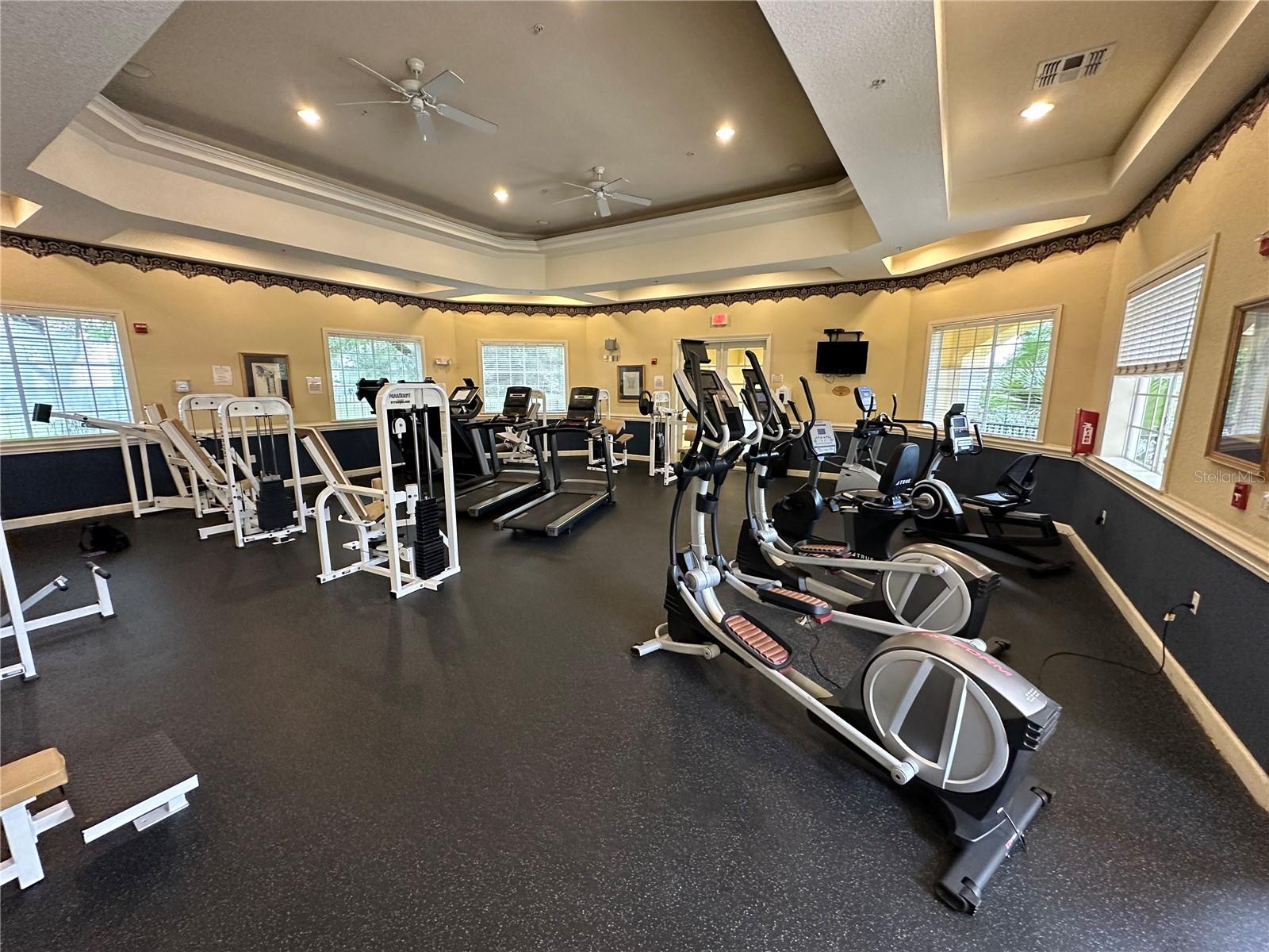 VISCONTI EAST - Residential Lease