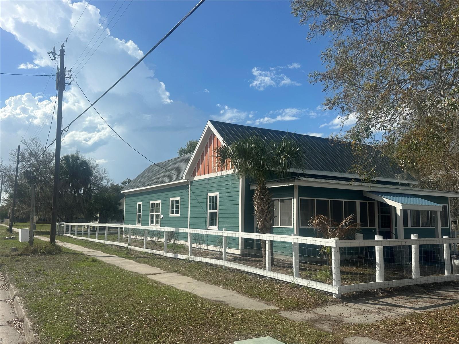 GIBSON & SMITHS ADD - Residential