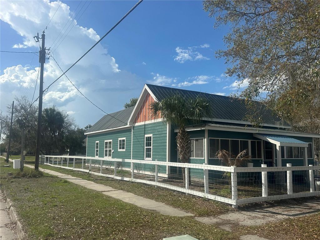 Photo of 503 N Polk Avenue, Arcadia, FL 34266 (MLS # C7523037)