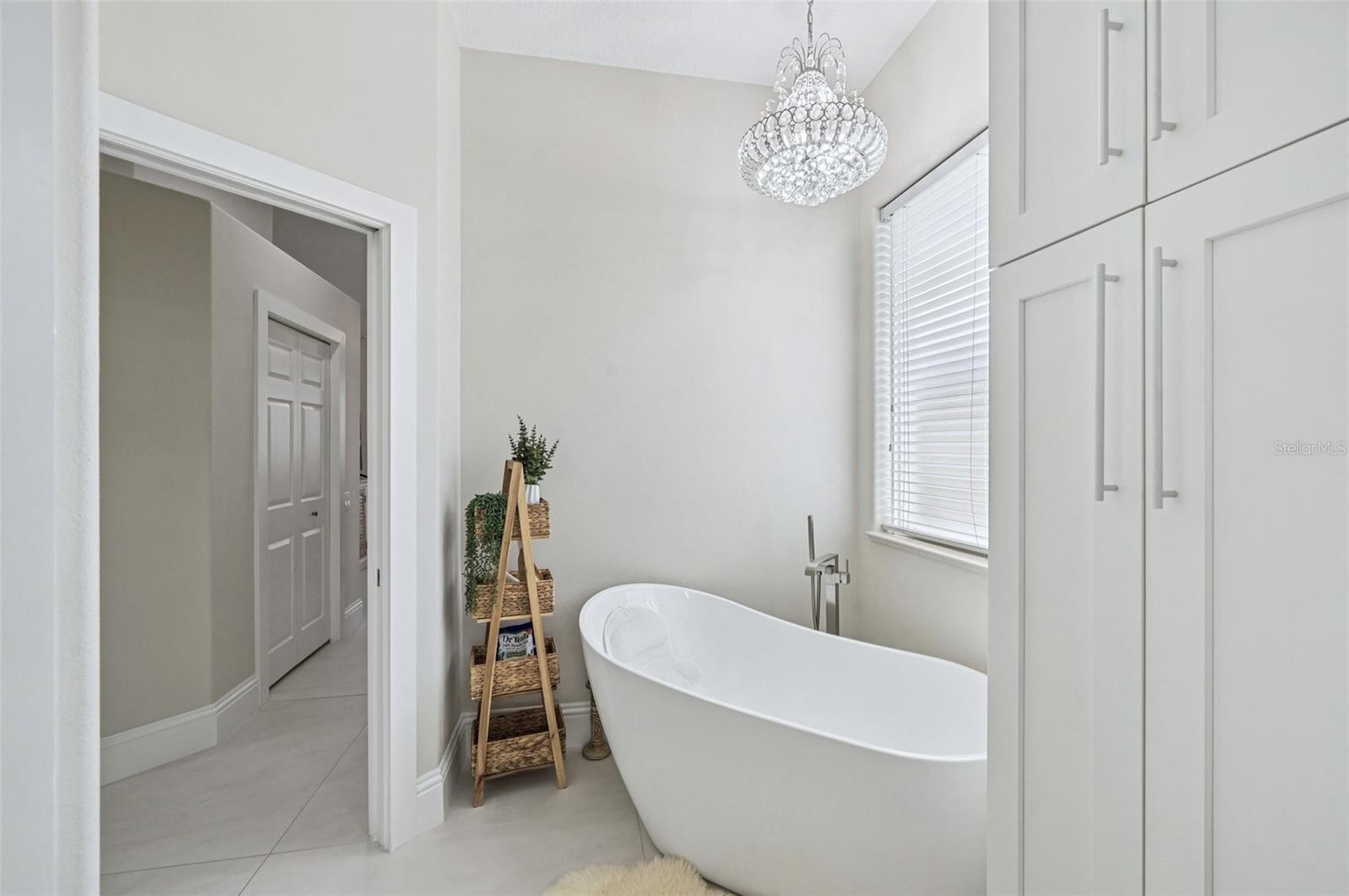 RIVERDALE REV - Residential