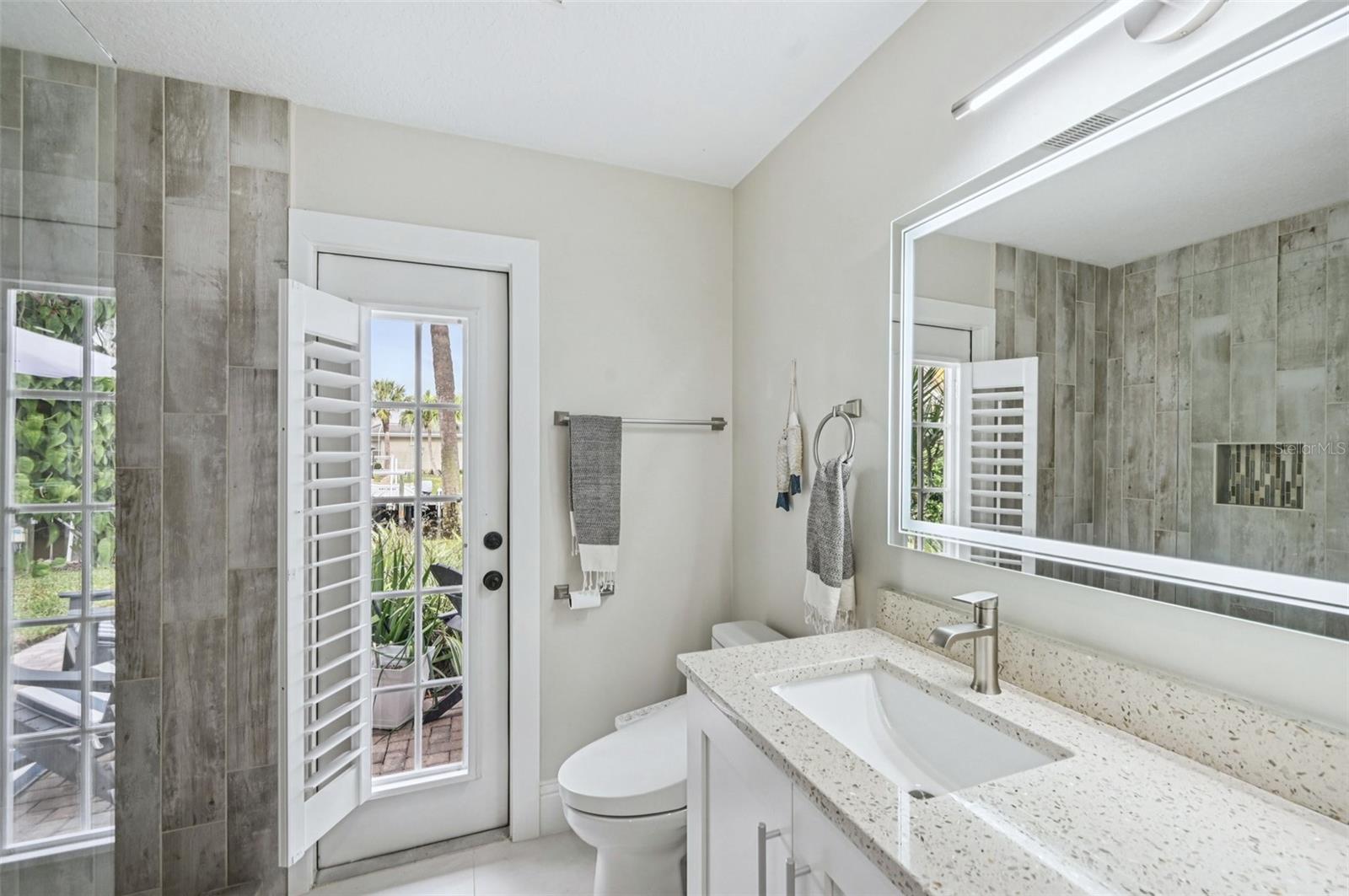 RIVERDALE REV - Residential