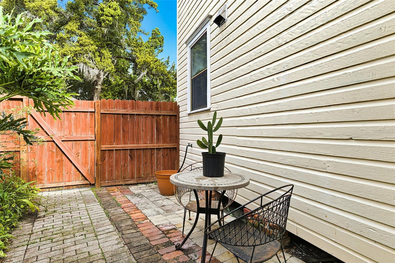 ABBOTT TRACT - Residential