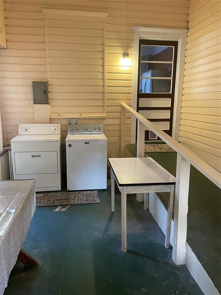 ABBOTT TRACT - Residential