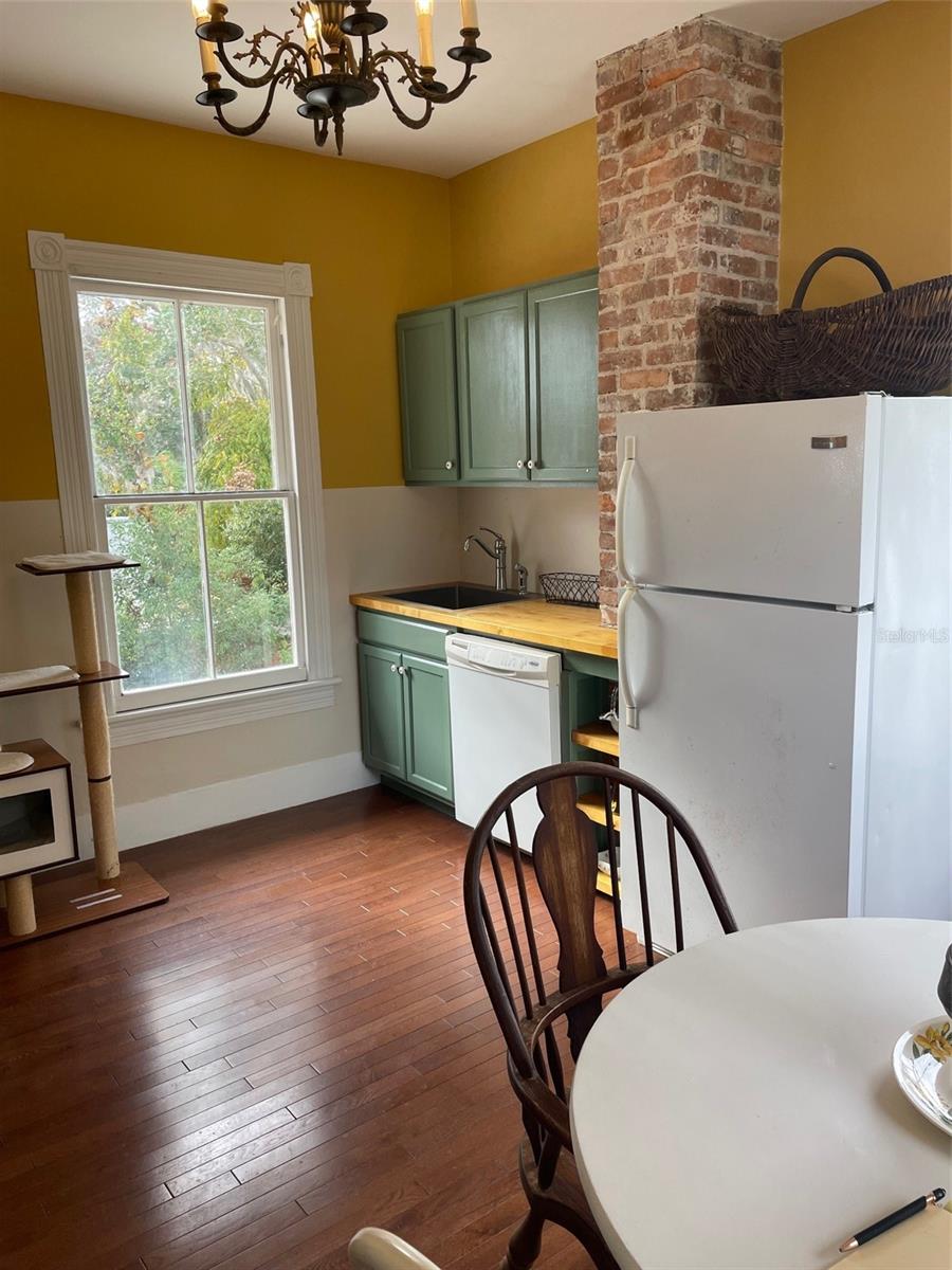 ABBOTT TRACT - Residential