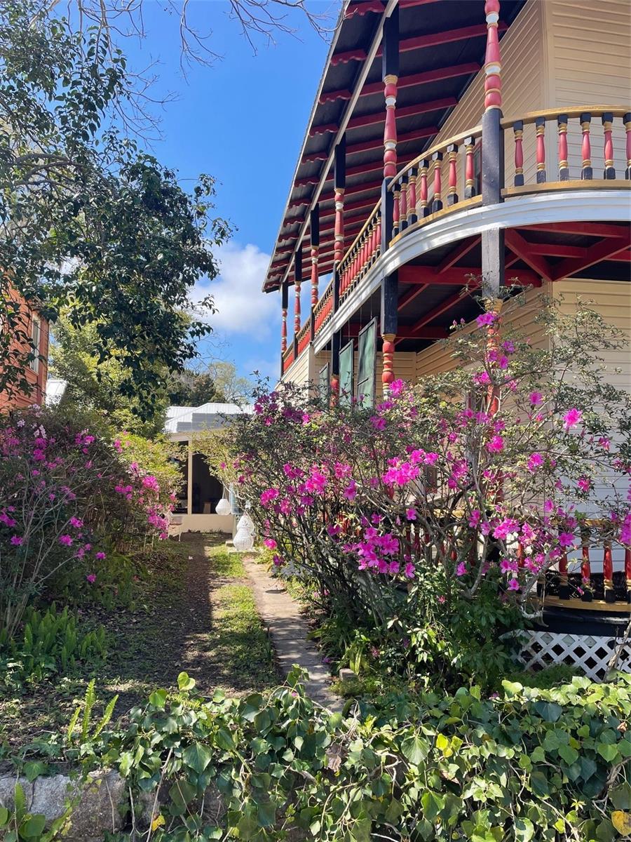 ABBOTT TRACT - Residential