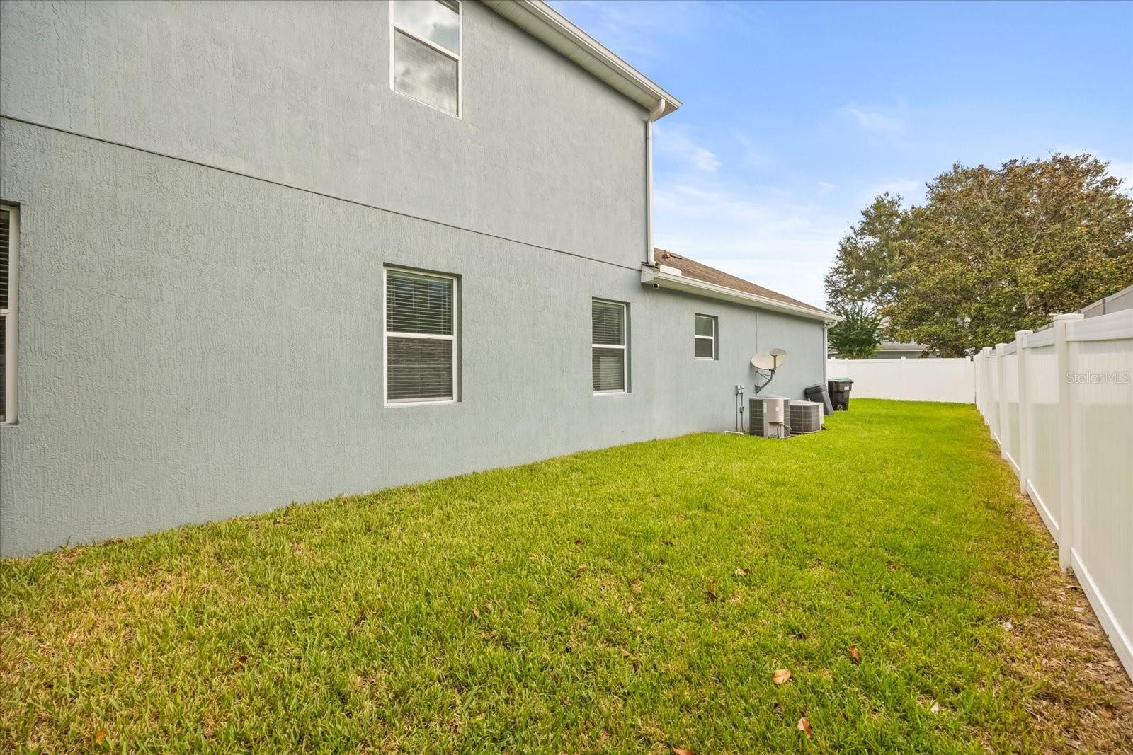 PRESTON SQUARE - Residential