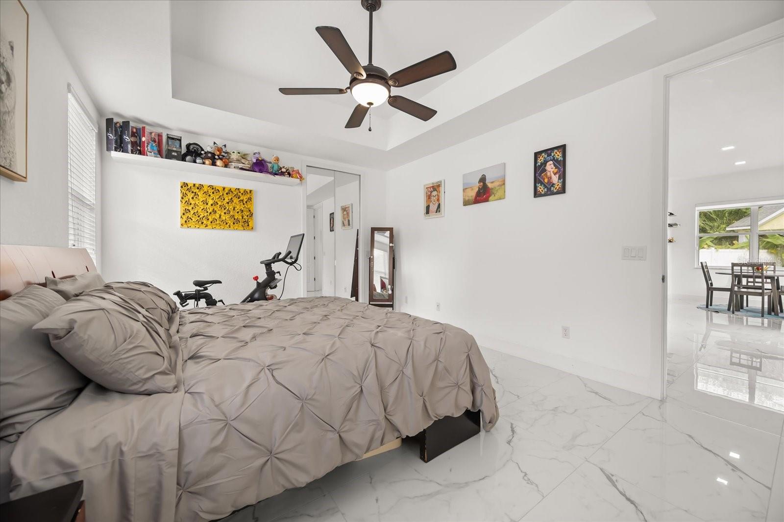 PRESTON SQUARE - Residential