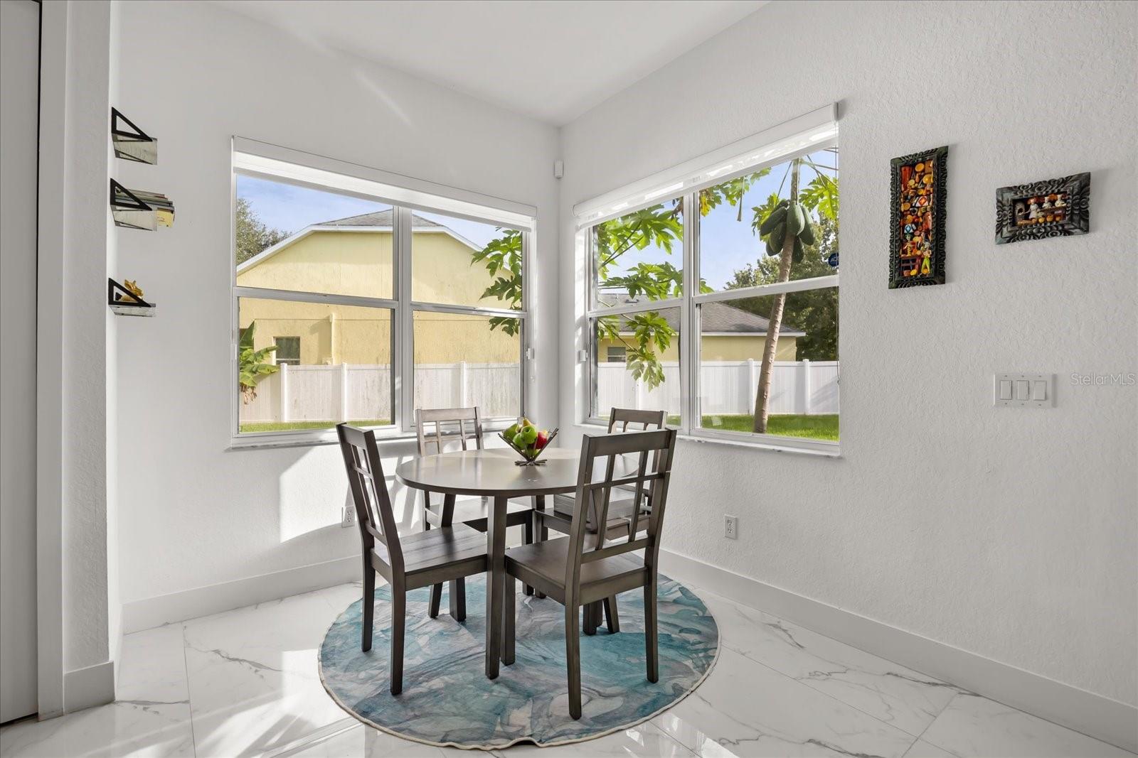 PRESTON SQUARE - Residential