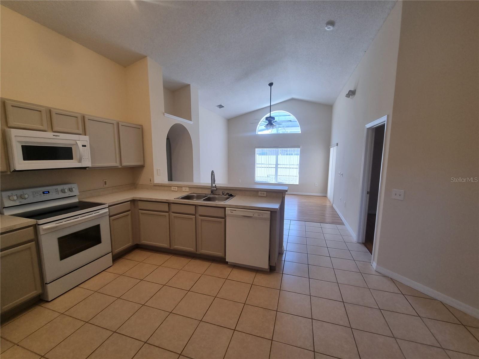 BRIDGEWATER CROSSING PH 02 - Residential