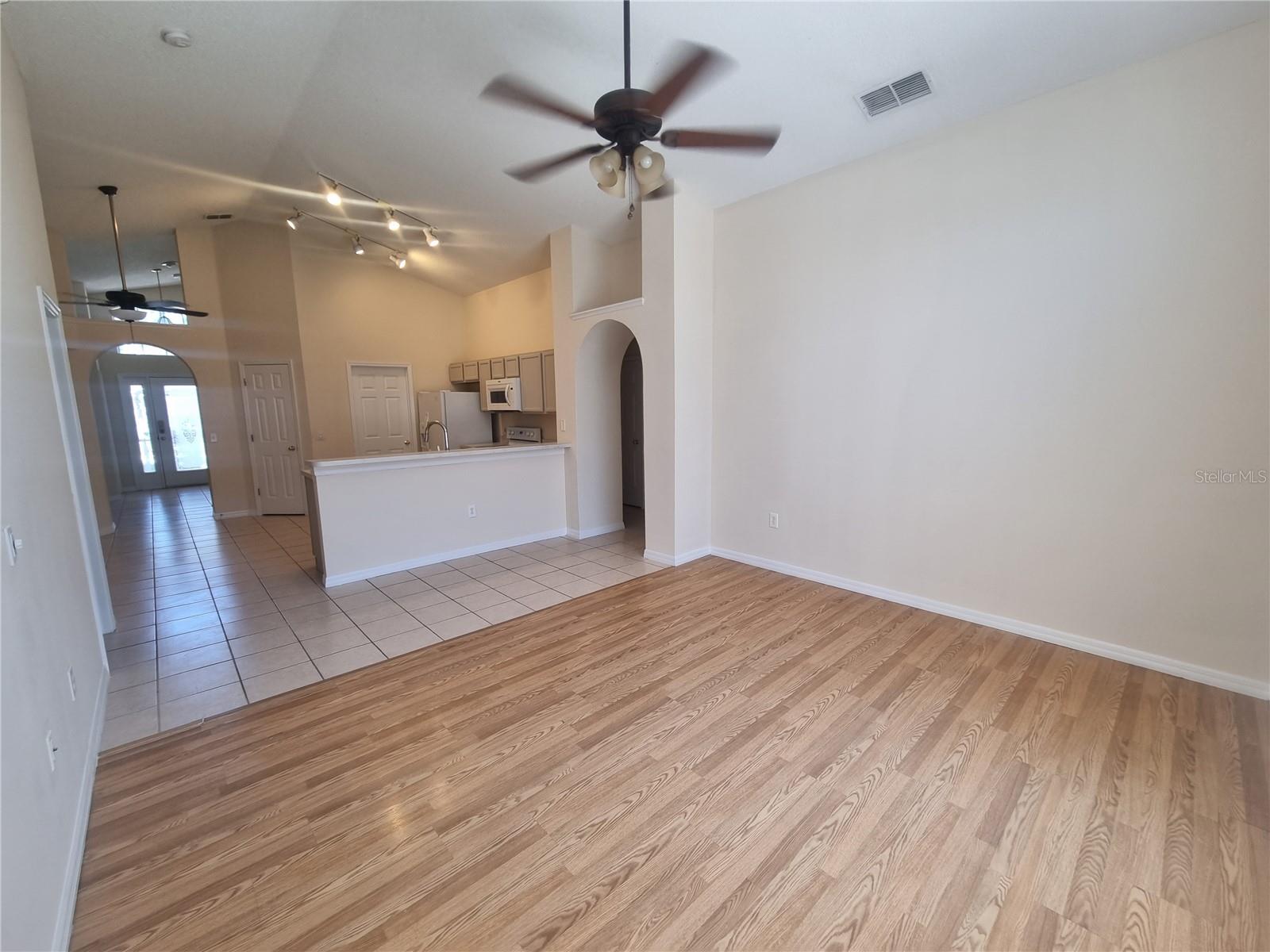 BRIDGEWATER CROSSING PH 02 - Residential