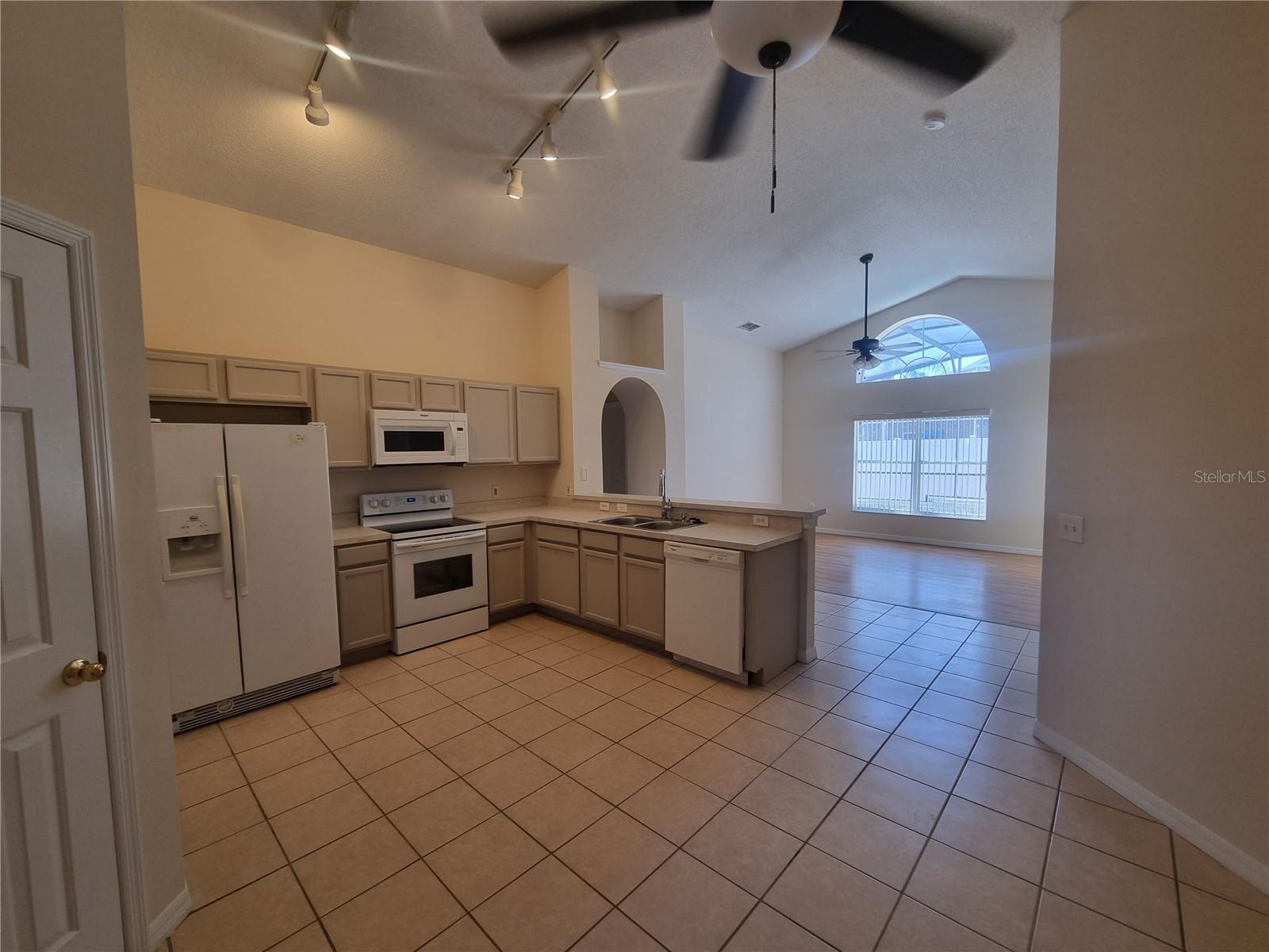 BRIDGEWATER CROSSING PH 02 - Residential