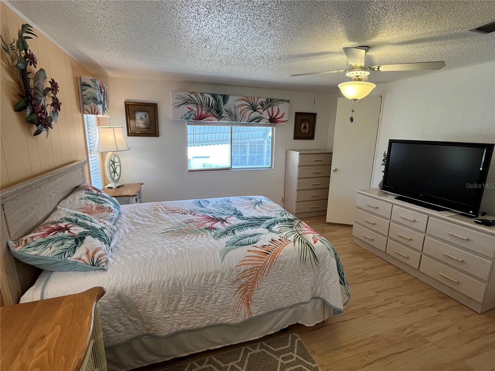 VENICE ISLE - Residential