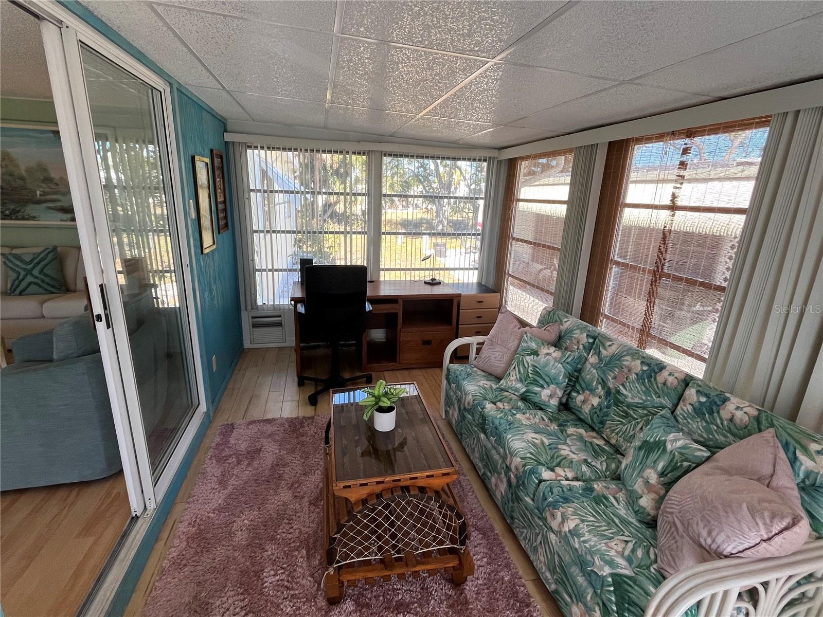 VENICE ISLE - Residential