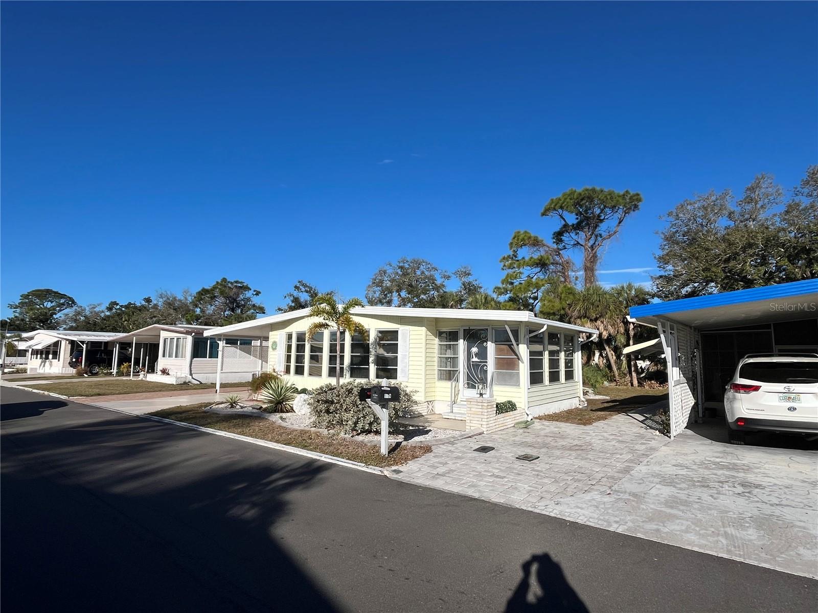 VENICE ISLE - Residential