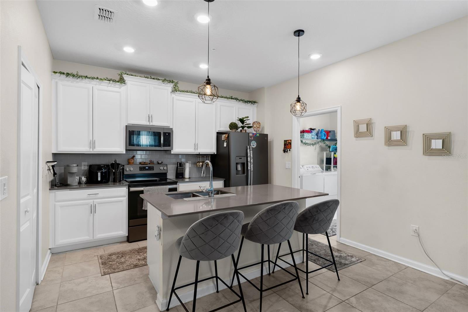 CRYSTAL CREEK OF ORLANDO CONDO - Residential