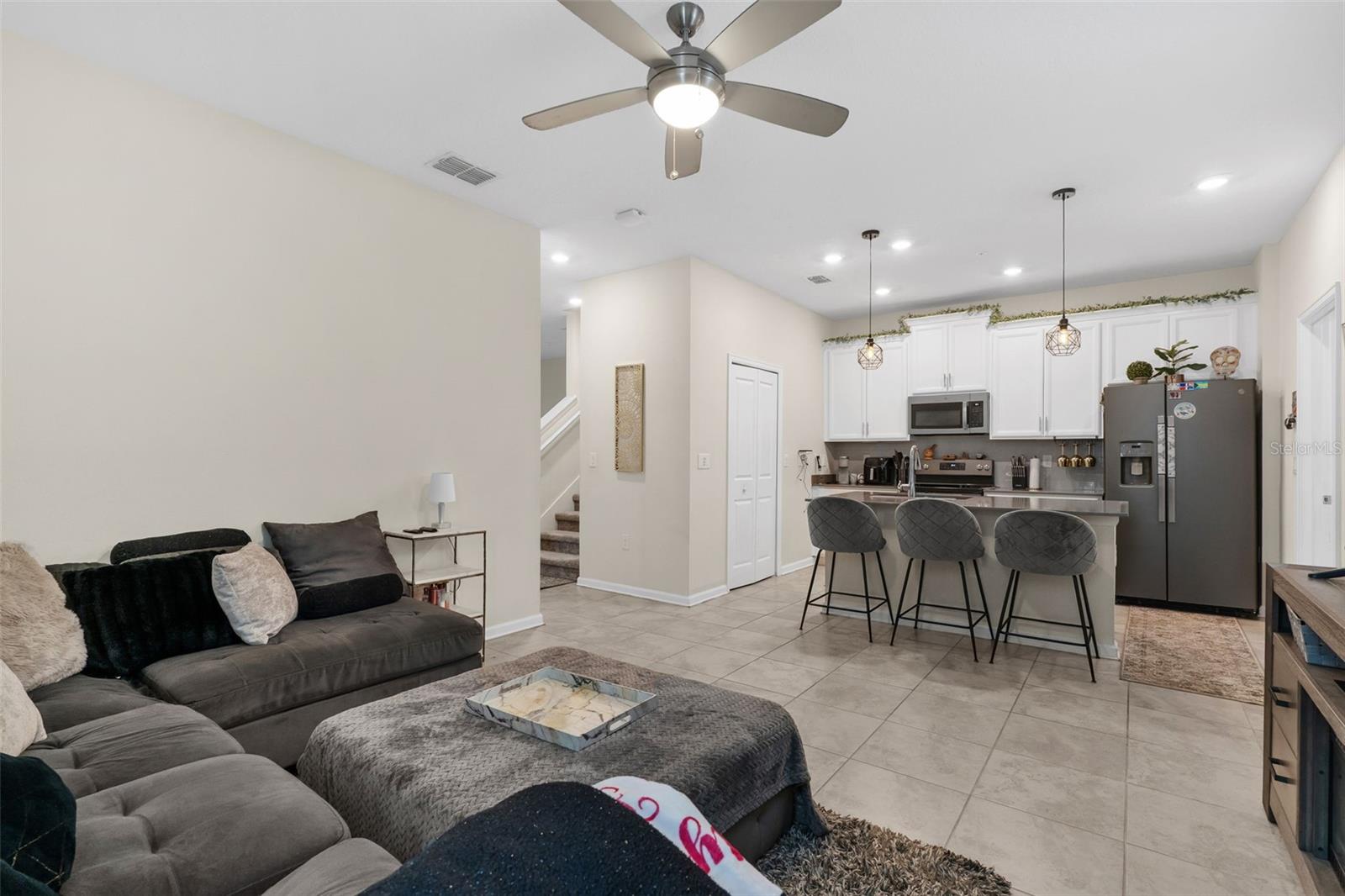 CRYSTAL CREEK OF ORLANDO CONDO - Residential