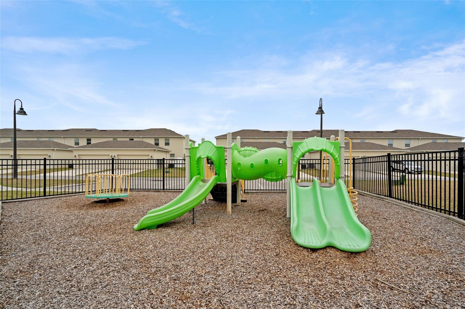 CRYSTAL CREEK OF ORLANDO CONDO - Residential