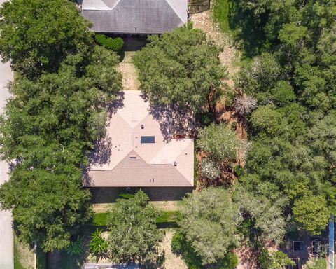 A home in APOPKA