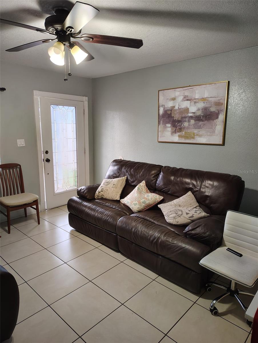 Photo of 6913 Blossom Avenue, Tampa, FL 33614 (MLS # TB8553885)