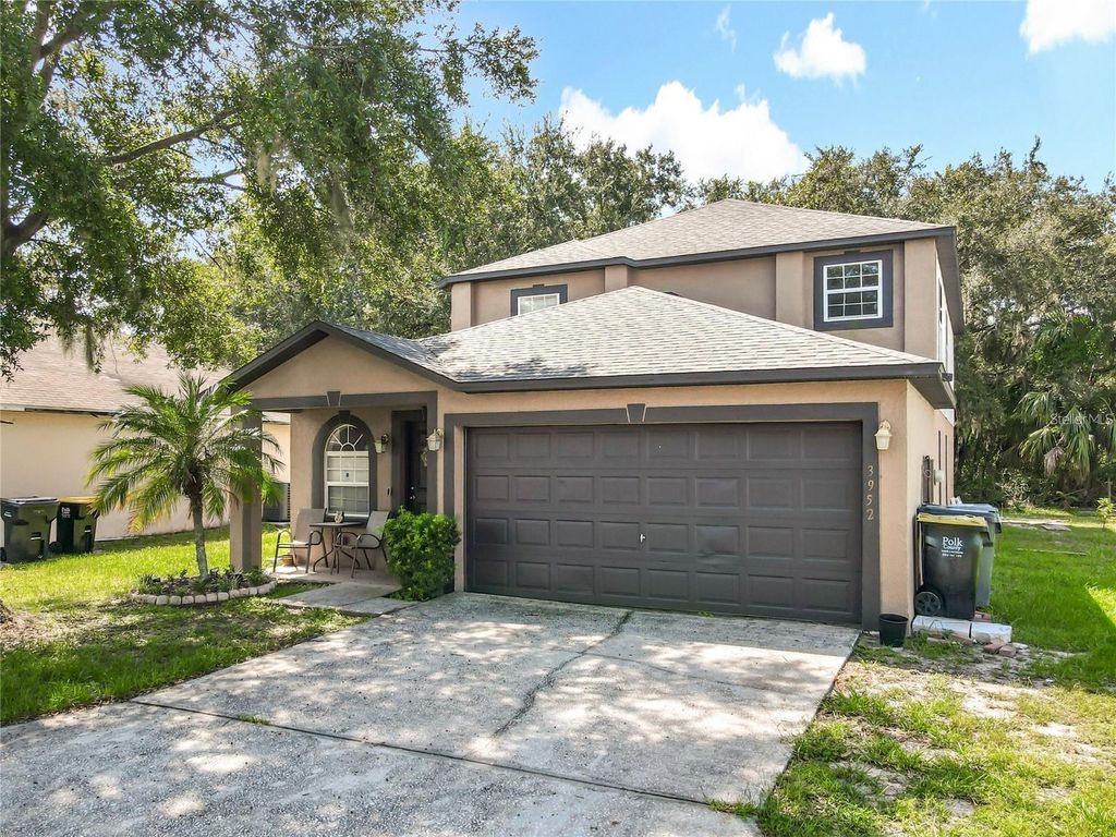 Photo of 3952 Warbler Drive, Winter Haven, FL 33880 (MLS # S5146840)