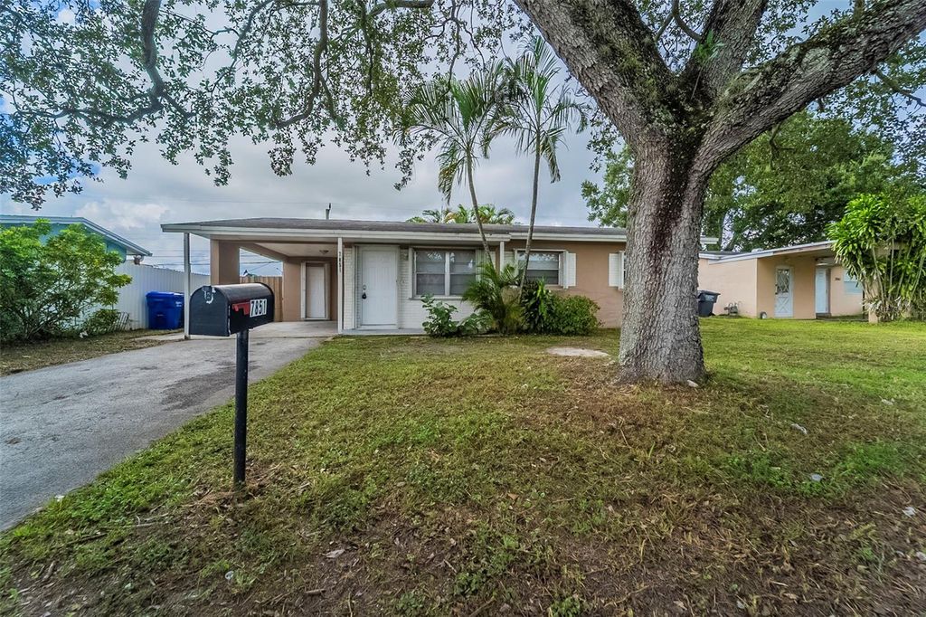 Photo of 7851 Sheridan Street, Hollywood, FL 33024 (MLS # O6351000)