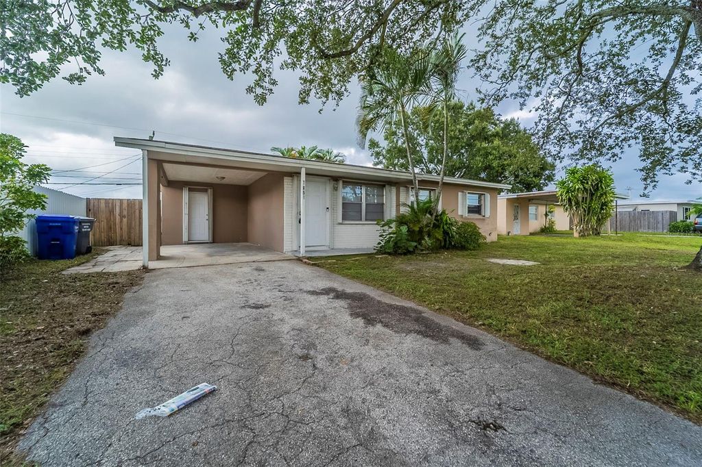 Photo of 7851 Sheridan Street, Hollywood, FL 33024 (MLS # O6351000)