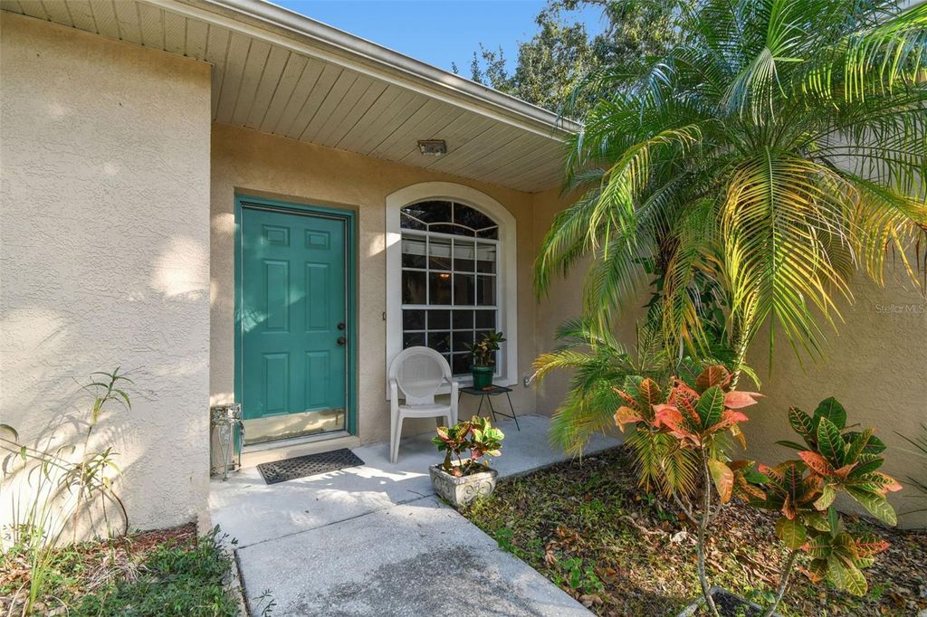 Photo of 8127 N Packwood Avenue, Tampa, FL 33604 (MLS # TB8450428)